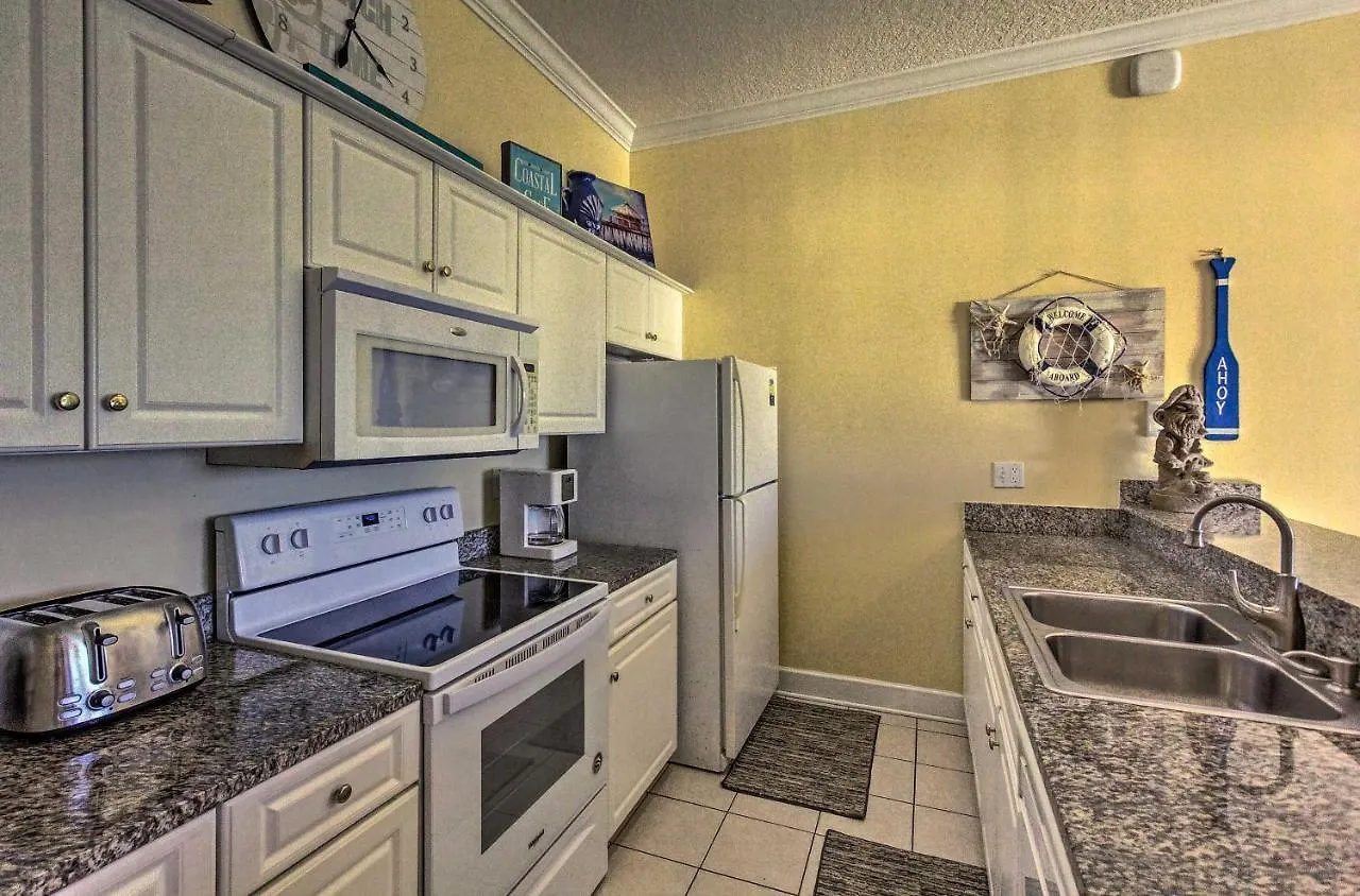 Apartment Beachfront Condo With Resort Amenities And Ocean Views Panama City Beach