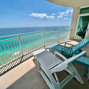 Aqua Resort: Beachfront 3-bedroom With Beach Chairs Panama City Beach